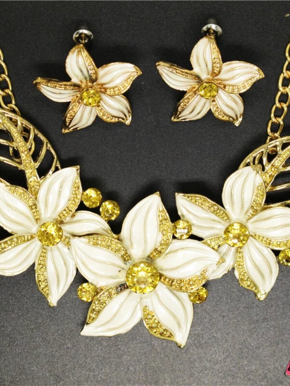 Betsey Johnson White and Gold Floral Statement Necklace and Earrings